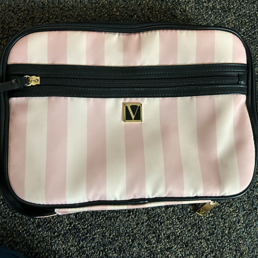 Victoria secret tech case
